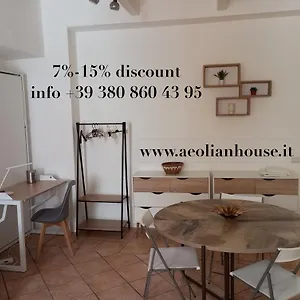 https://smart-nest-lipari.sicilyhotelsitaly.net